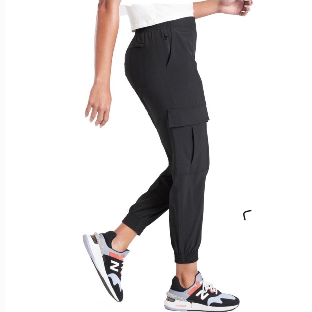 Athleta Chelsea Utility Jogger
